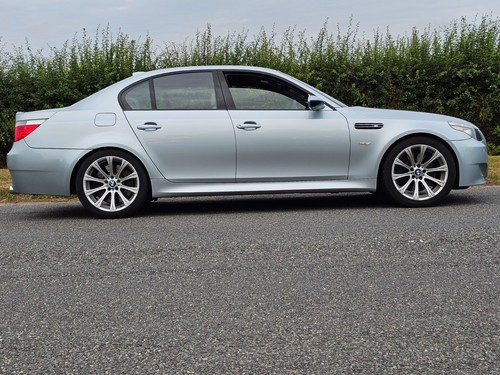 2006 BMW M5 E60 V10 SHOWROOM CONDITION - Picture 6 of 24
