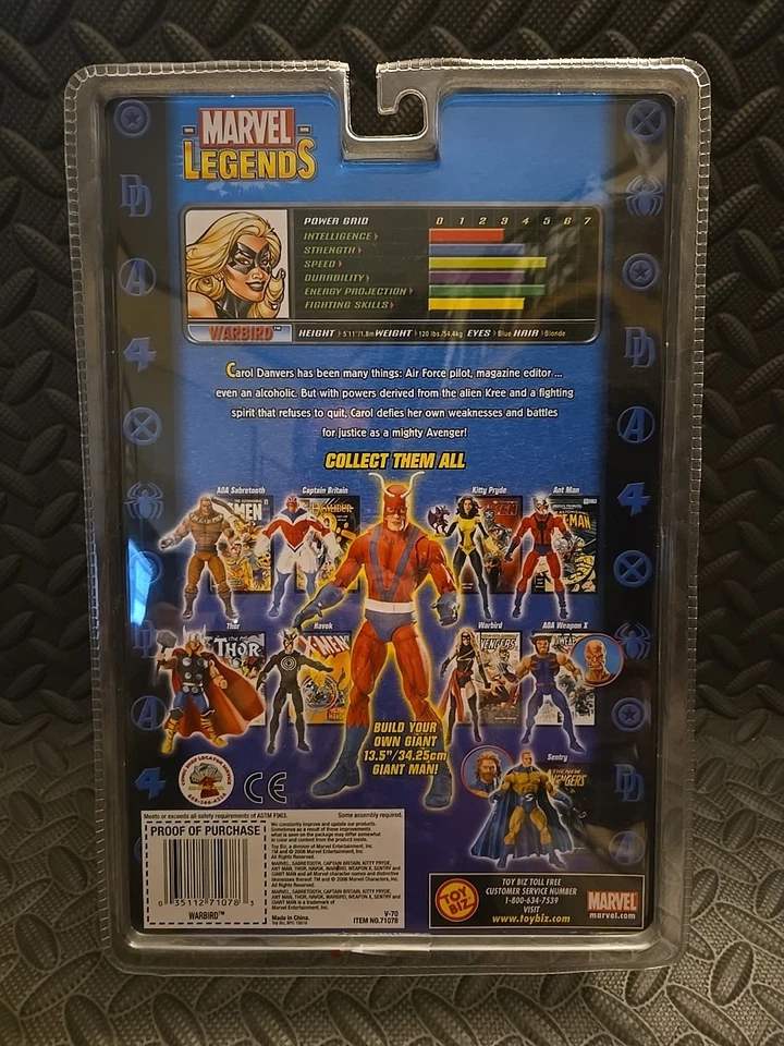 Marvel Legends Warbird Ms Marvel Giant Man Series Toy Biz Sellado BAF Cómic Foto 2 de 2
