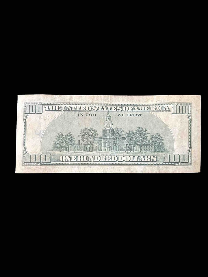 $100 Bill 2001 Series – Circulated Federal Reserve Note – Benjamin Franklin - Image 2 of 2