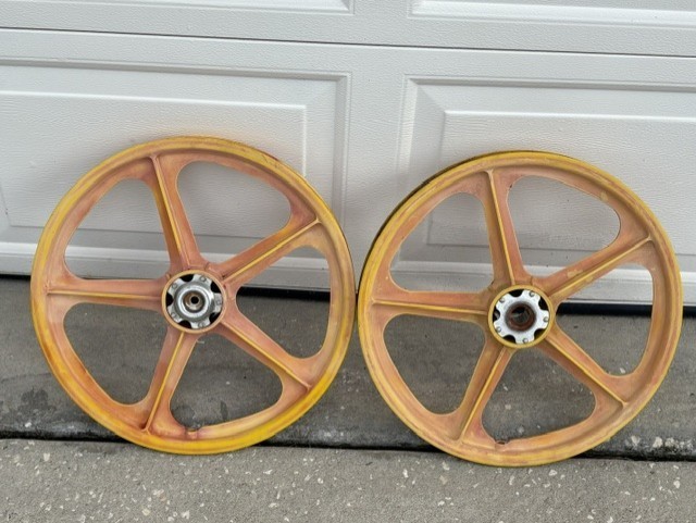 Skyway Tuff Wheel II 20" Yellow BMX Mag Wheel Set BMX/FREESTYLE PART NO. D244272