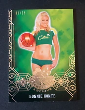 2023 Benchwarmer BONNIE CONTE Emerald #109 🍀 Holo-Silver/25 Deal or No Deal FHM
