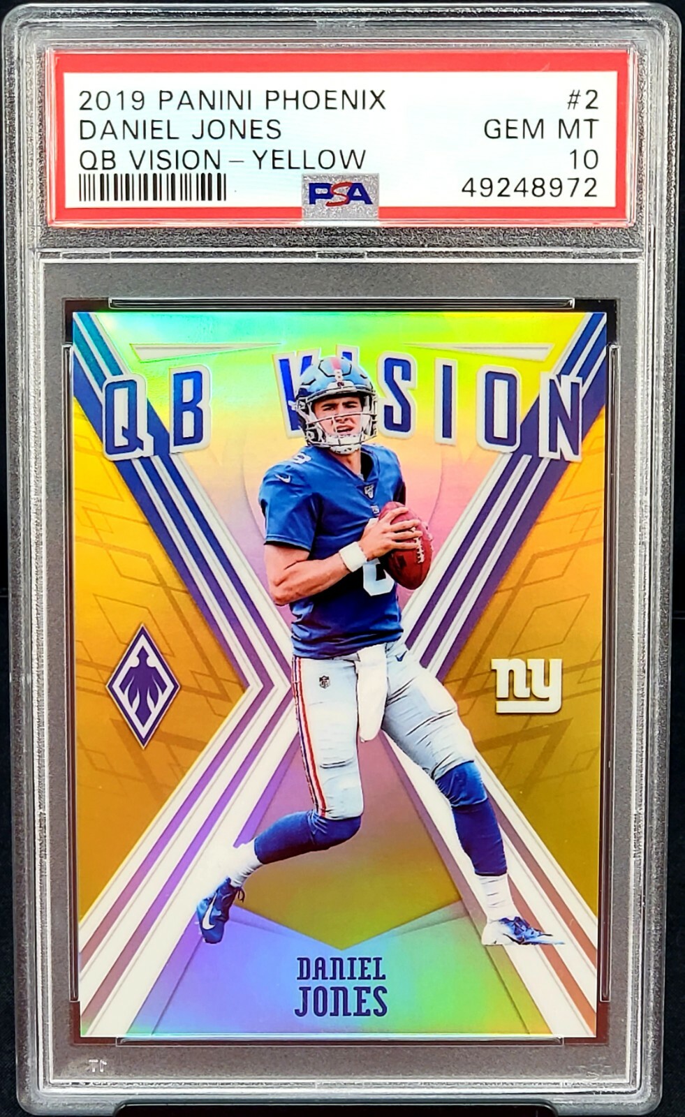 Daniel Jones Panini Phoenix QB Vision #2 Yellow