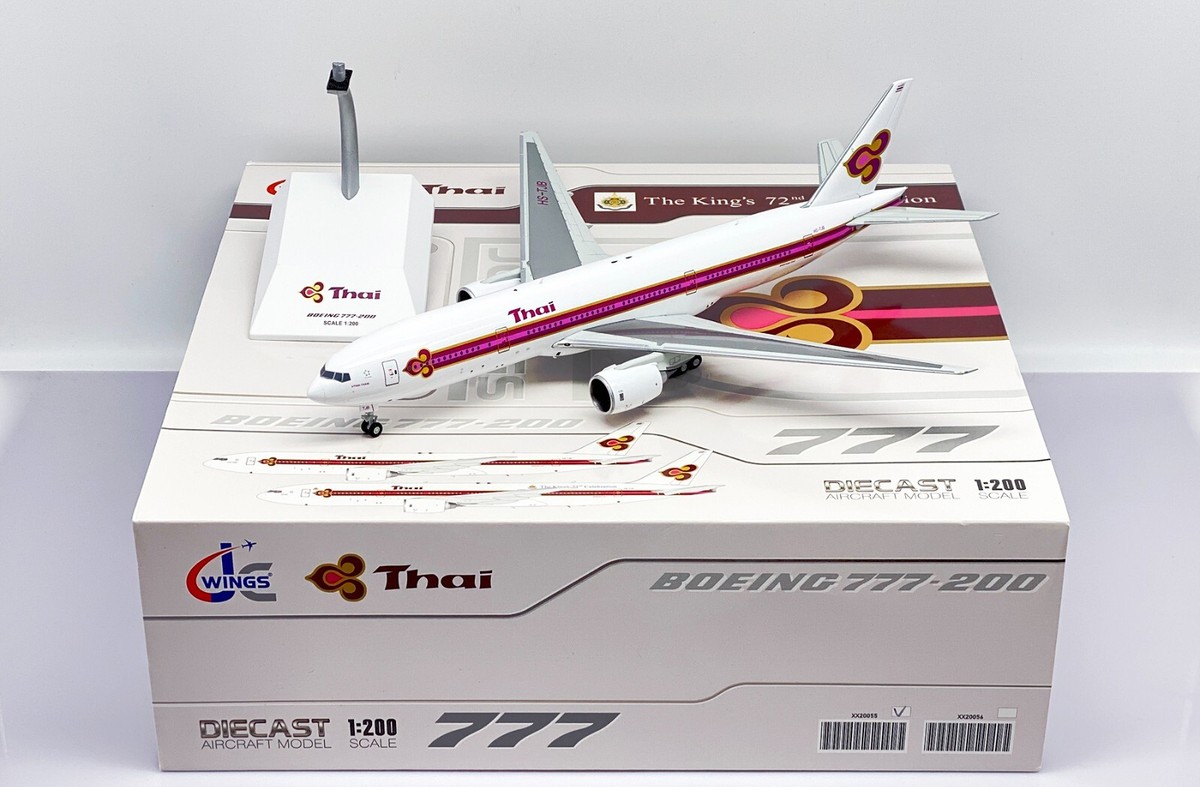 B777-200 THAI AIRWAYS OLD LIVERY REG: HS-TJB W/STAND - JC WINGS