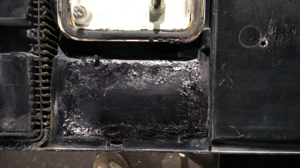 Luz trasera banda luz limusina original Audi V8 D11 100 200 C3 tipo 441945695A Foto 4 de 4