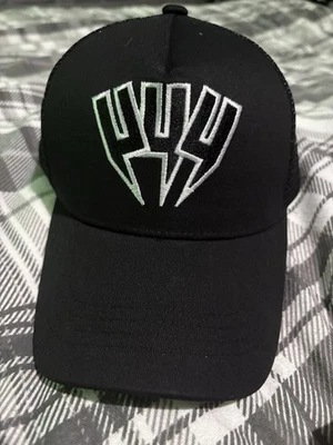 Yelir World Cap Black Cap Trucker Hat Black & White