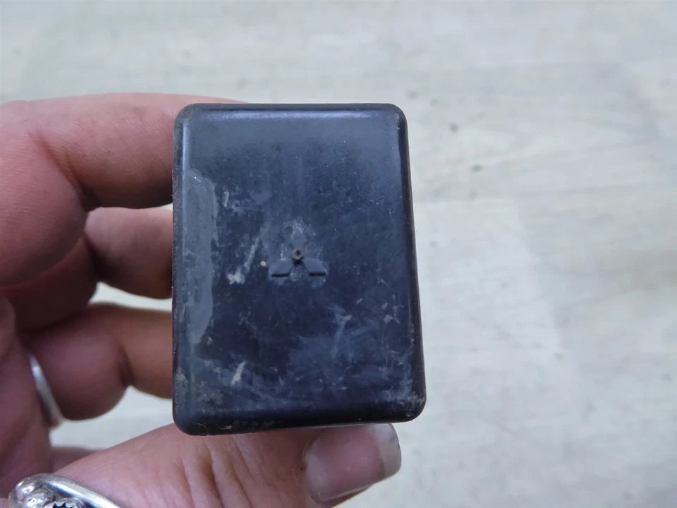 1978 Yamaha IT175 Enduro Y20958) CDI igniter ignition control unit box - Image 3 of 4