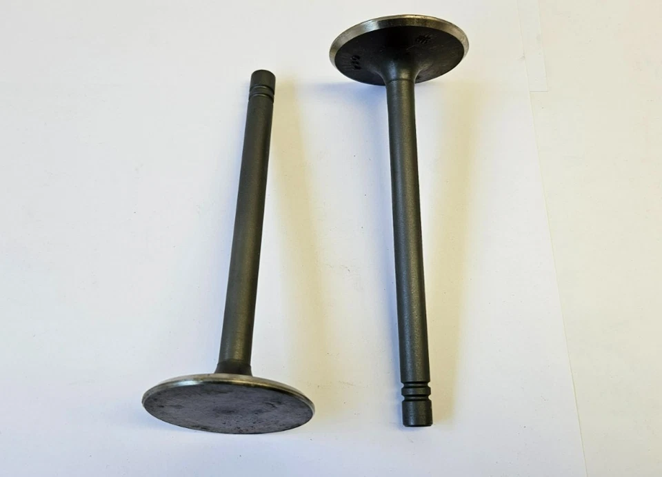 1954-1955 Chrysler New Yorker 300 Imperial Intake Valve Set Of 2 1538094 NOS - Image 4 of 4