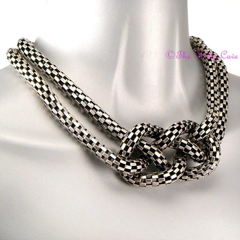 Debenham Decorativo Bruciare Argento Rustico Rete Vintage Nodo Celtico Collare - Immagine 3 di 4