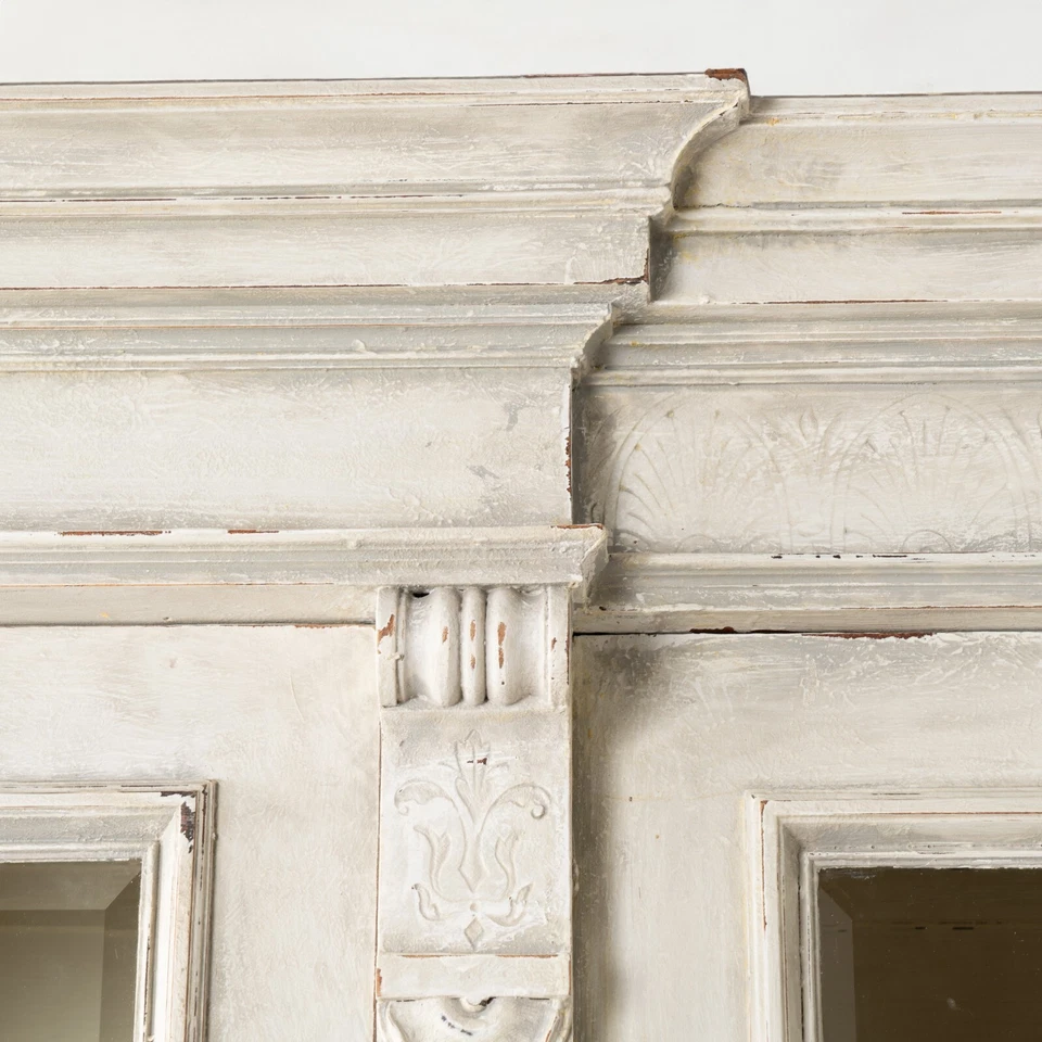 Armário de exposição grande country francês pintado de branco, por volta de 1900 - Imagem 4 de 4