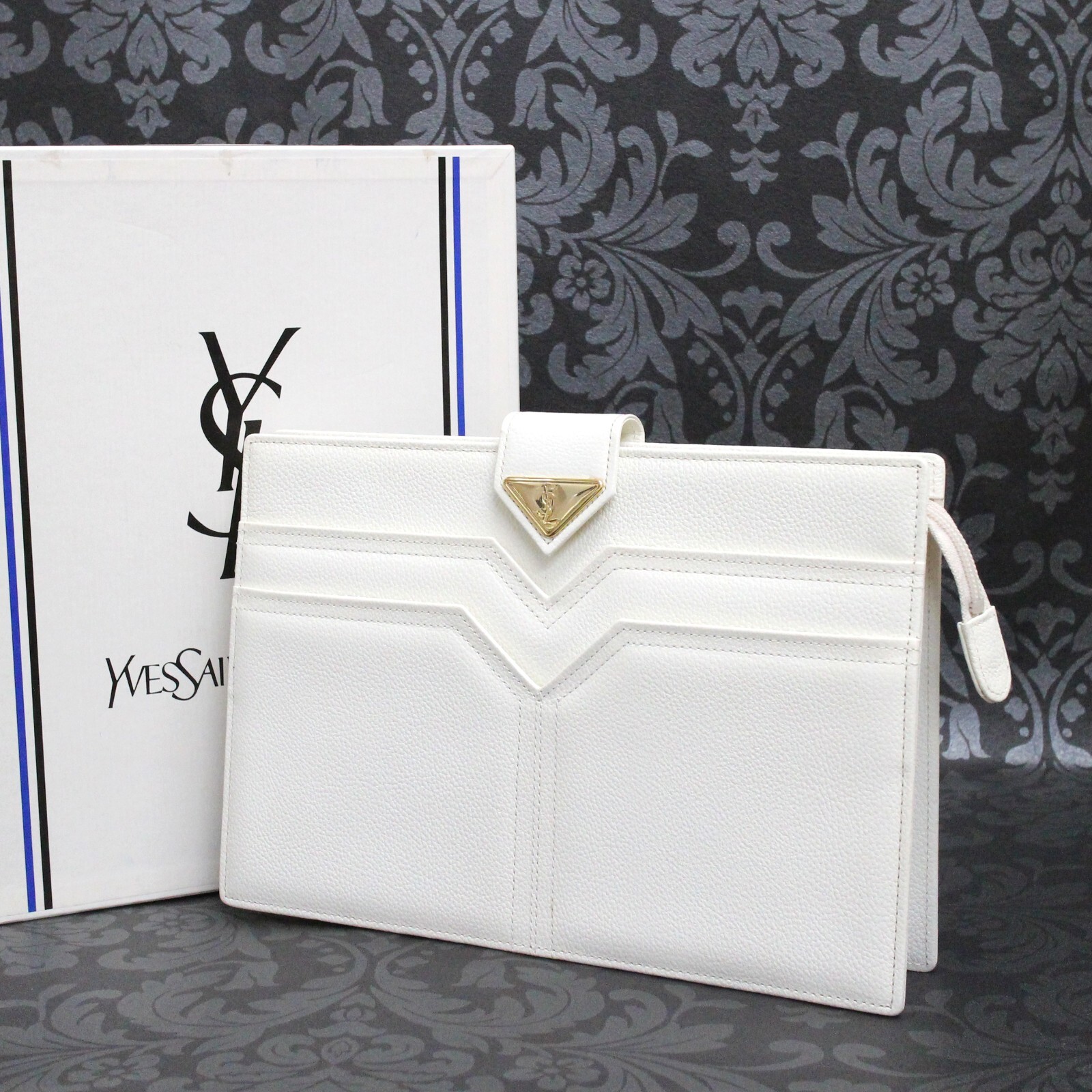 Bolso de mano Yves Saint Laurent YSL de cuero en relieve blanco #24 Rise-on