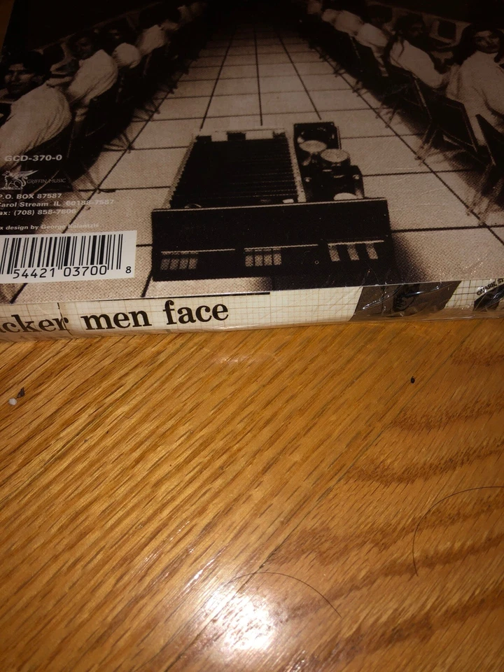 Hawkwind Quark Strangeness and Charm CD Box w Queens Of Deliria Book Sealed Copy Foto 3 de 3