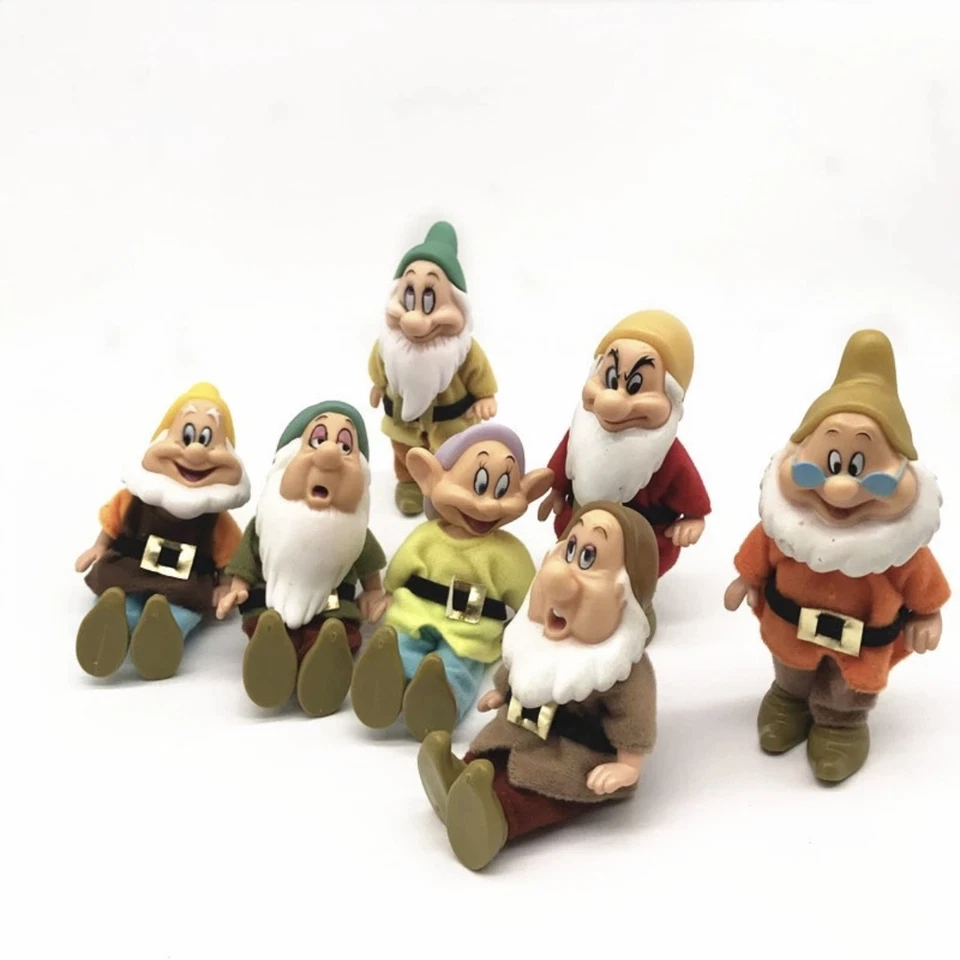 7 Piece Vintage Simba Snow White 7 Seven Dwarfs Figure Toy - Image 4 of 4