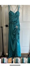 Elegant Teal Evening Gown