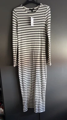 ❤️ NEW LOOK striped knit Midaxi Dress, Size 8~ BNWT. - Image 1 of 4