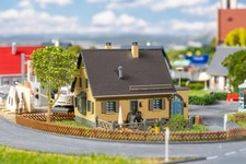 Faller 232403 N Scale 1:160 Kit of a Clinker brick house
