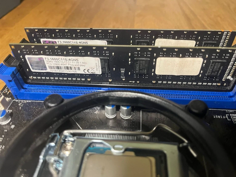 ⚡ PC Bundle / Aufrüst-Kit – MSI Z97-G43, Intel i5-4690K, 8GB DDR3 - Bild 4 von 4