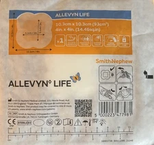 Smith&Nephew 66801067 Allevyn Life Silicone Adhesive Foam 4" x 4" Lot Of 8