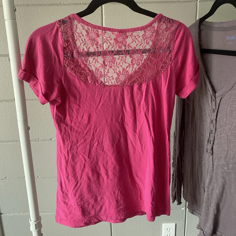 Lote De 2 Grandes De Colección Y2K Mcbling Henley Top Bella Swan Elena Gilbert Foto 3 de 4