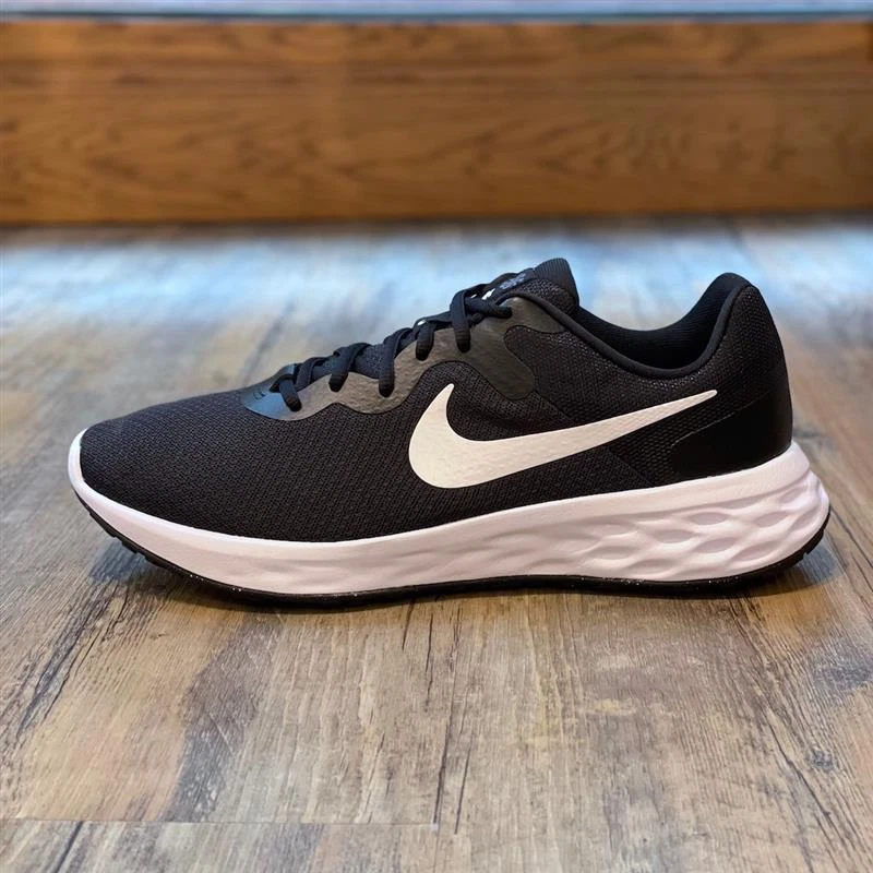 Nike Revolution 6 Gr.47 5 schwarz DC3728 003 Herren Sport