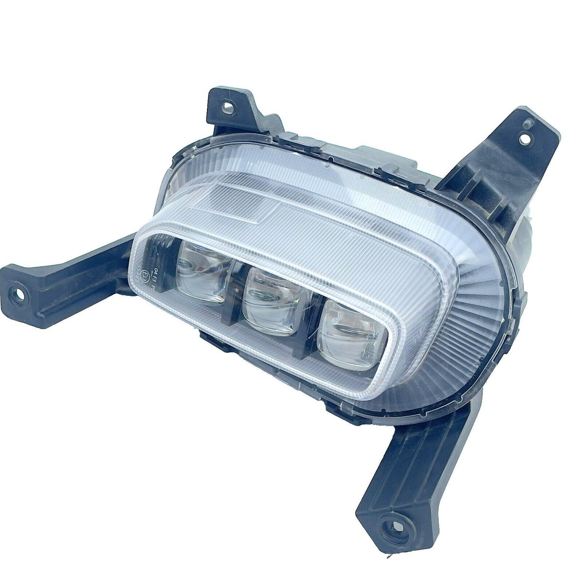 EGENUINE Fog Light LED RH Side Passenger 92202Q5100 for Kia Seltos