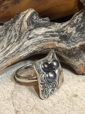 36. Hagit Gorali 925  Sterling Peacock Pearl  Square Ring 7.75s, 10.5g, Israel