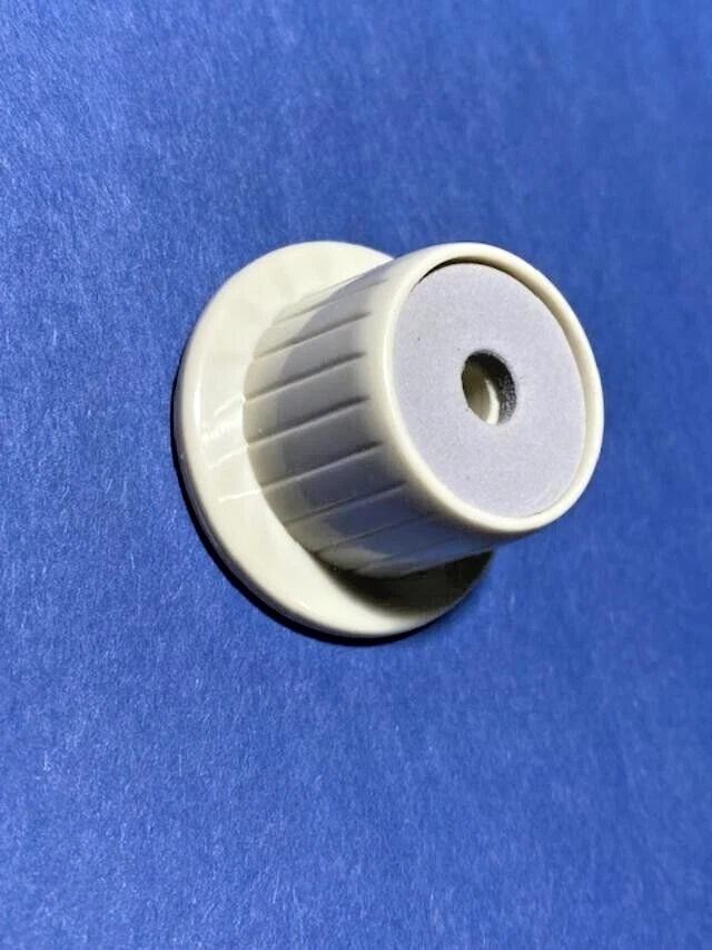 1 Large 1 Small -AND 1 SPOOL PIN SPONGE PEEL Singer Sewing Machine Touch-N-Sew - Image 2 of 4