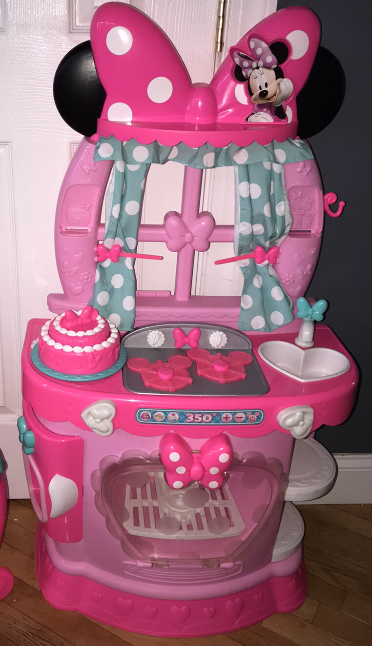 minnie bowtique sweet surprise kitchen