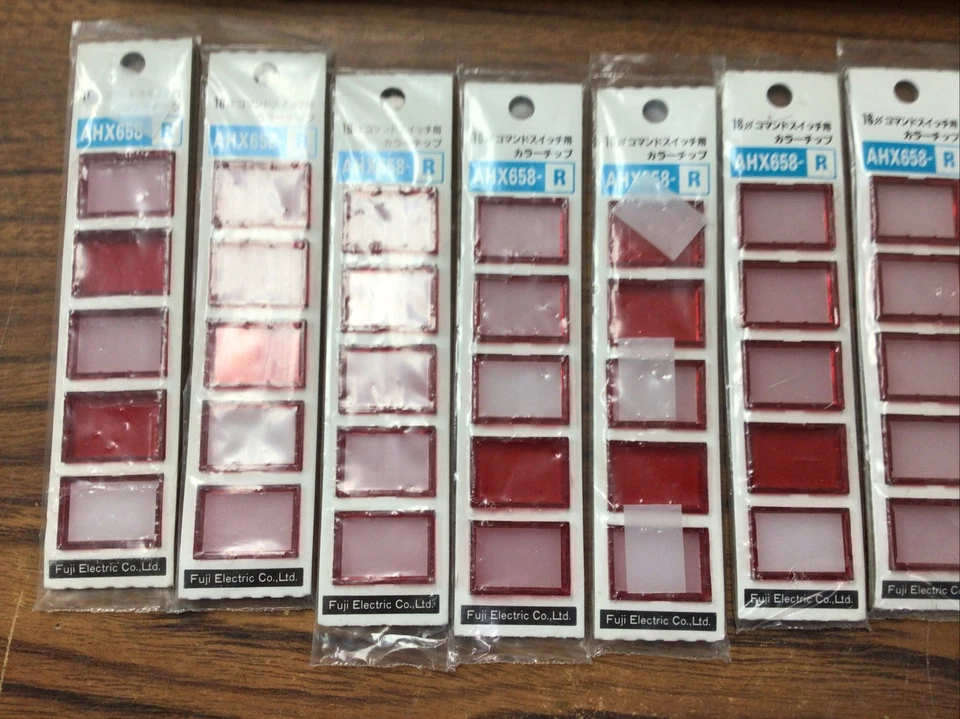 Lote de tapas Fuji Electric AHX658-R,O & G colores rojo, naranja y verde (TA24SG) Foto 2 de 4