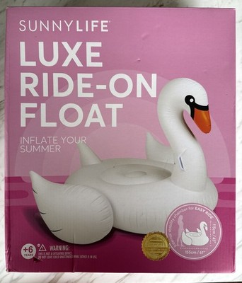 SunnyLIFE Luxe Ride-On Swimming Inflatable Float 61  x 45'' White SWAN NIB SS18