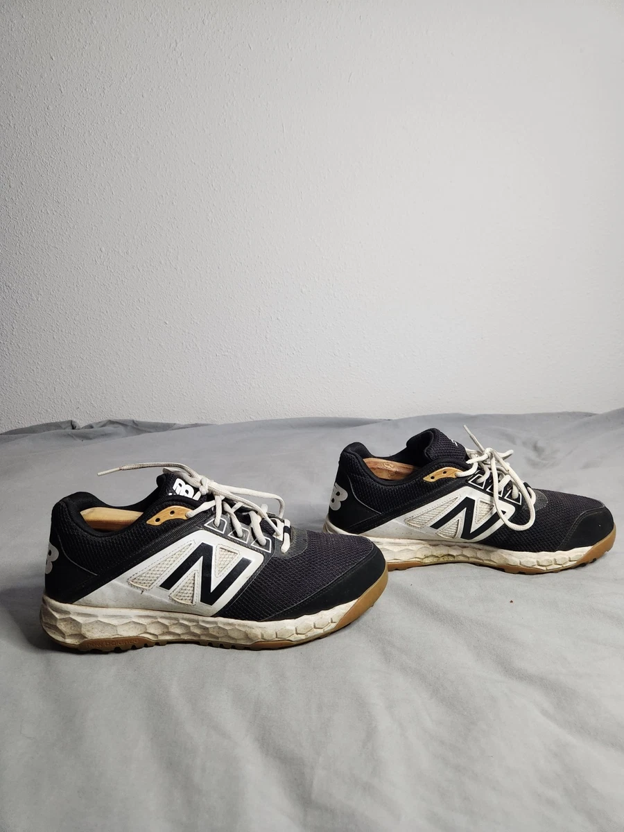 New Balance Fresh Foam 3000v4 Turf Black Gum for Sale  display picture 2