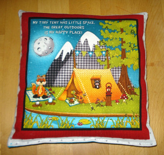 Dekokissen 18x18cm Freunde beim Camping Geschenke Deko