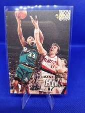 Grant Hill 1997-98 Fleer Detroit Pistons #33 