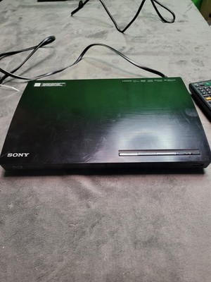 Sony BDP-S185 Blu-Ray Disc DVD Player with HDMI Cable, Genuine Remote, CD