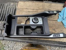 KIA SORENTO CONSOLE TOP PANEL BEZEL MOLDING COVER TRIM W/ SEAT SWITCH OEM 21-24