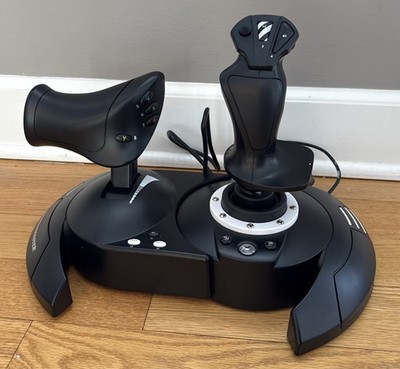 Thrustmaster T-Flight Hotas One Flight Stick Controller 