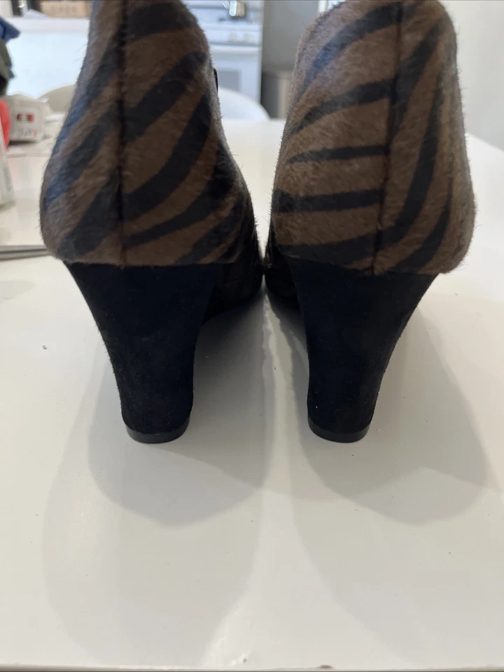 Аэрозоли ботильоны размер 7,5, животное печати w/подлинный коровьей кожи, молнии стороны, на танкетке - Изображение 4 из 4