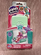 B11 Little Live Pets Scruff Surprise Vet Rescue, Damaged Box