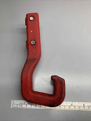 OEM JEEP 2014-2023 CHEROKEE 2018-2023 COMPASS REAR BUMPER TOW HOOK OEM - Picture 3 of 4
