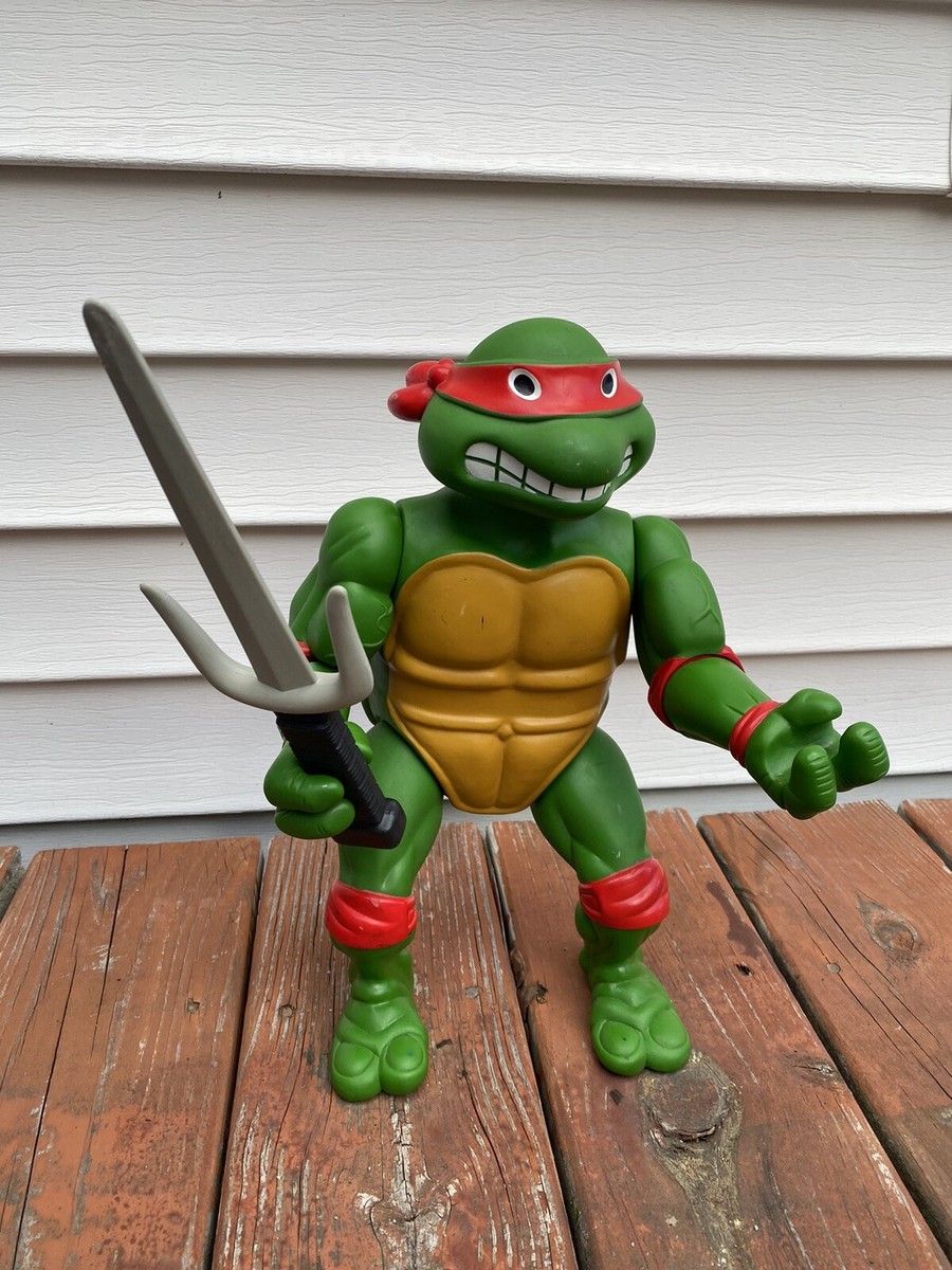 ビンテージ、1989年製のGIANTタートルズのフィギュアです。 Vintage Giant Size Raphael TMNT Ninja Turtles 13