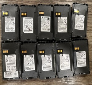 LOT OF 10 Motorola Battery PMNN4476A & PMNN4081AR For parts not working