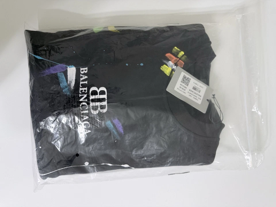 mens balenciaga t shirt Long Sleeve Size Medium,black Color - Image 4 of 4