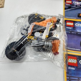 LEGO Sunset Street Bike 3-in-1 Creator Set 31059 COMPLETE Open And Built.