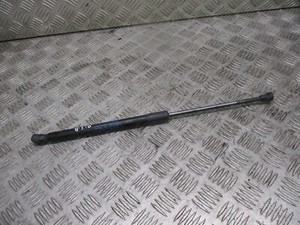 SEAT IBIZA 3DR 2010 FAHRERSEITE HECKKLAPPE FEDERBEIN 6J3827550 OEM