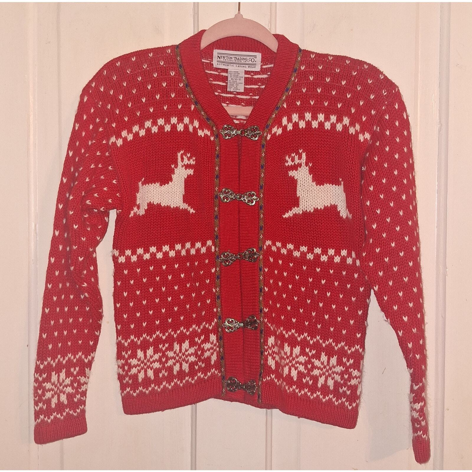 Vintage Newton Trading Co. Size Medium Knit Reindeer Christmas Sweater Cabincore