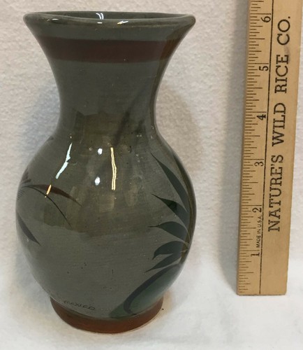 Mexican Pottery Vase Gray Bird w/ Plant Leaf Handmade Bud Floral Flower 5.75" - Picture 5 of 8