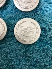 2004-09 OEM Cadillac CTS STS Silver 18" Snap In 2 1/4" Wheel Center Cap 9594649