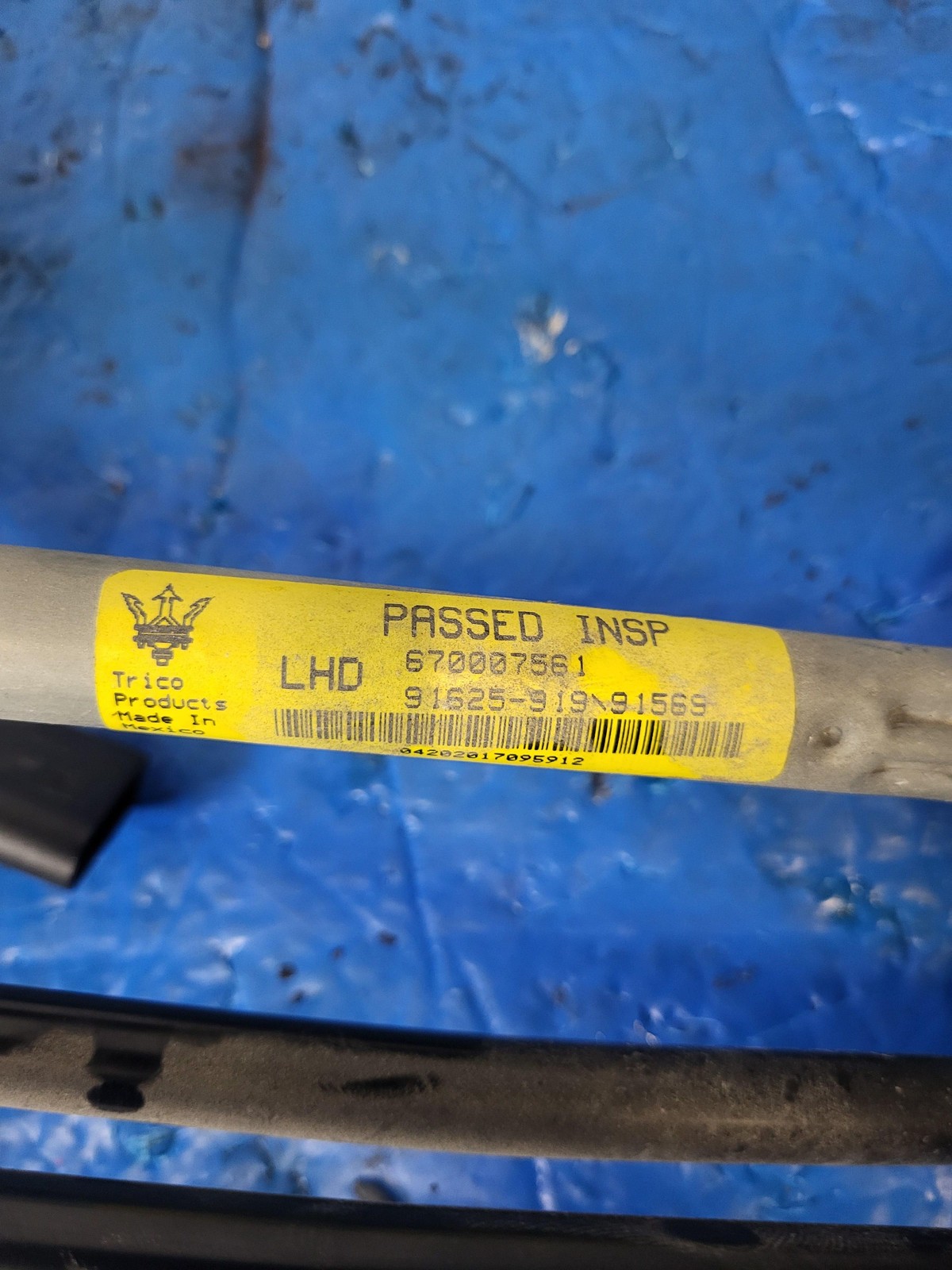 2014-2020 Maserati Ghibli Front Windshield Wiper Motor & Linkage OEM 670007561