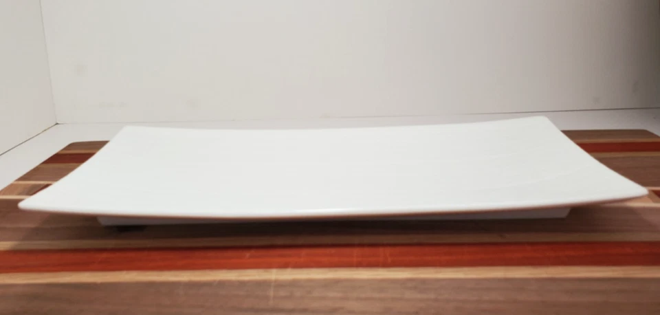 Сервировочное блюдо Maxwell Williams White Basics цирковые прямоугольные ребра 13 дюймов - Изображение 2 из 4