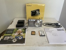 Fujifilm FinePix JZ250 16.0MP Digital Camera Silver charger Original Box Tested