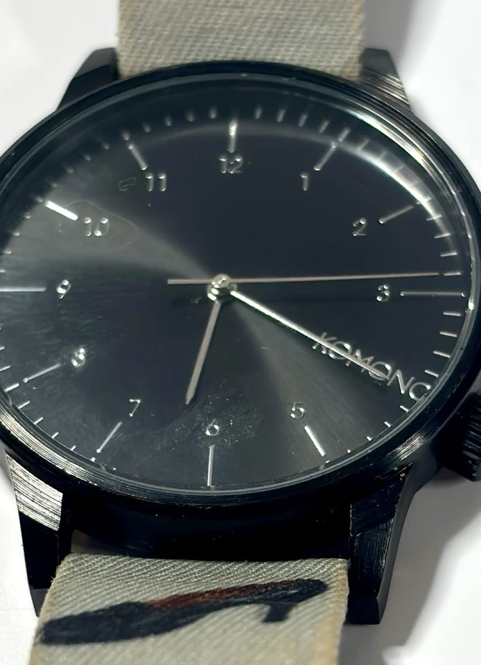 Komono Winston Magritte The Dream Key Unisex Watch KOM-W2887 - Image 4 of 4